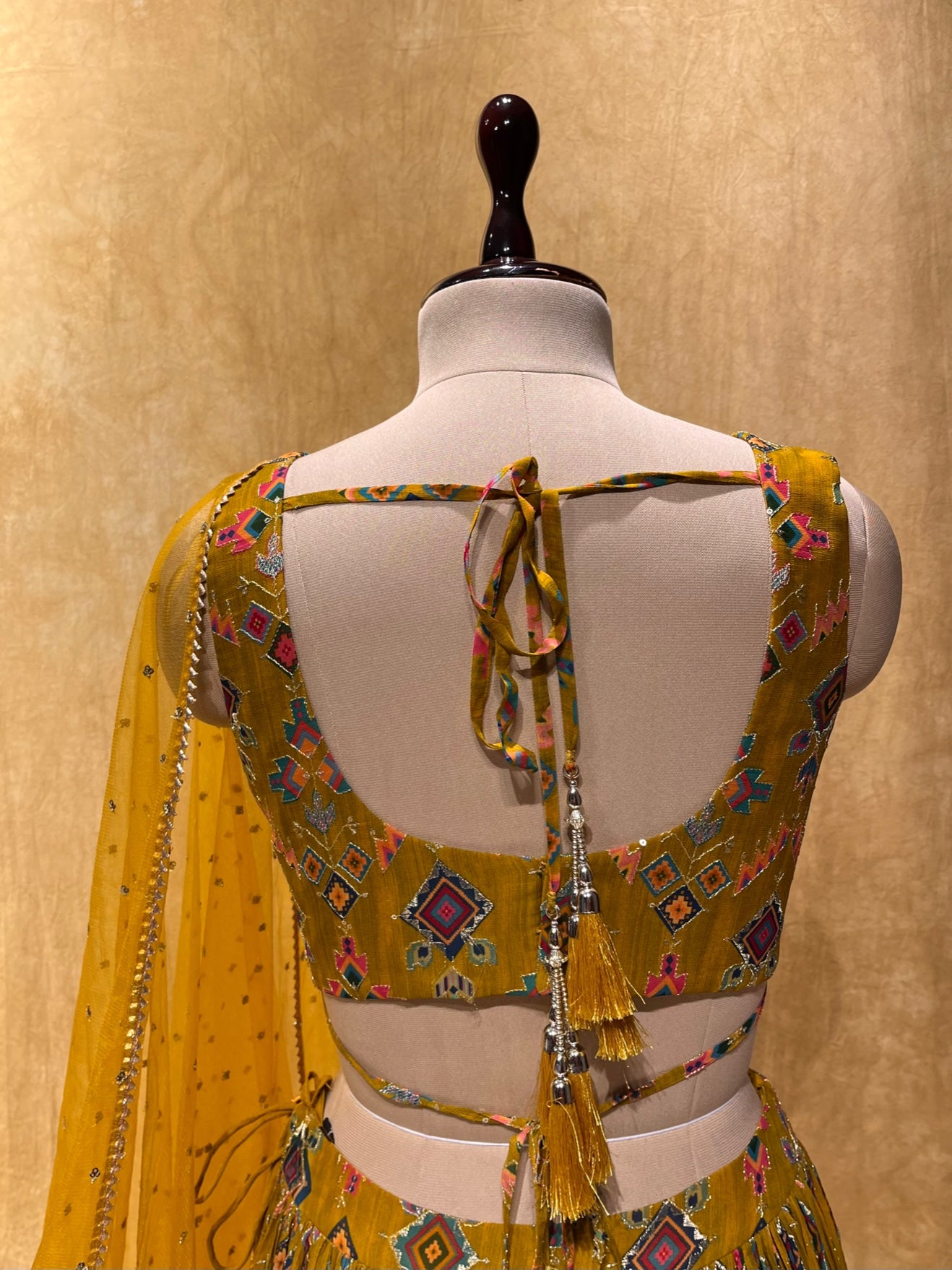 Latest Bridal Mehndi Dresses Designs 2024-2025 Collection | Bridal mehndi  dresses, Pakistani bridal wear, Pakistani bridal dresses